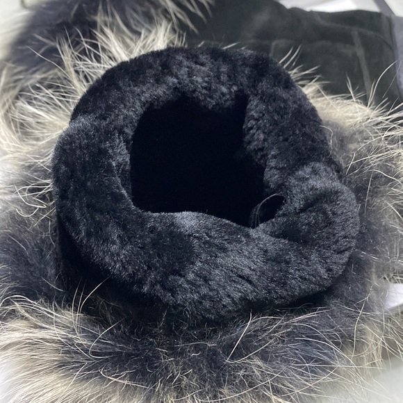 Real Fur Calf Winter Boots/Size 8 - Picture 10 of 14